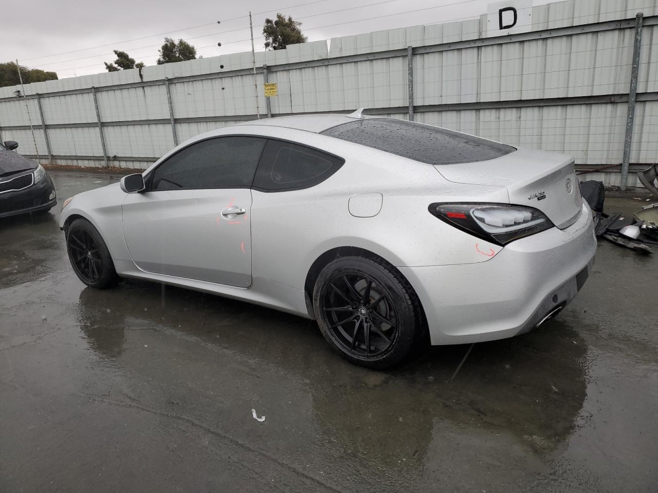 2013 HYUNDAI GENESIS