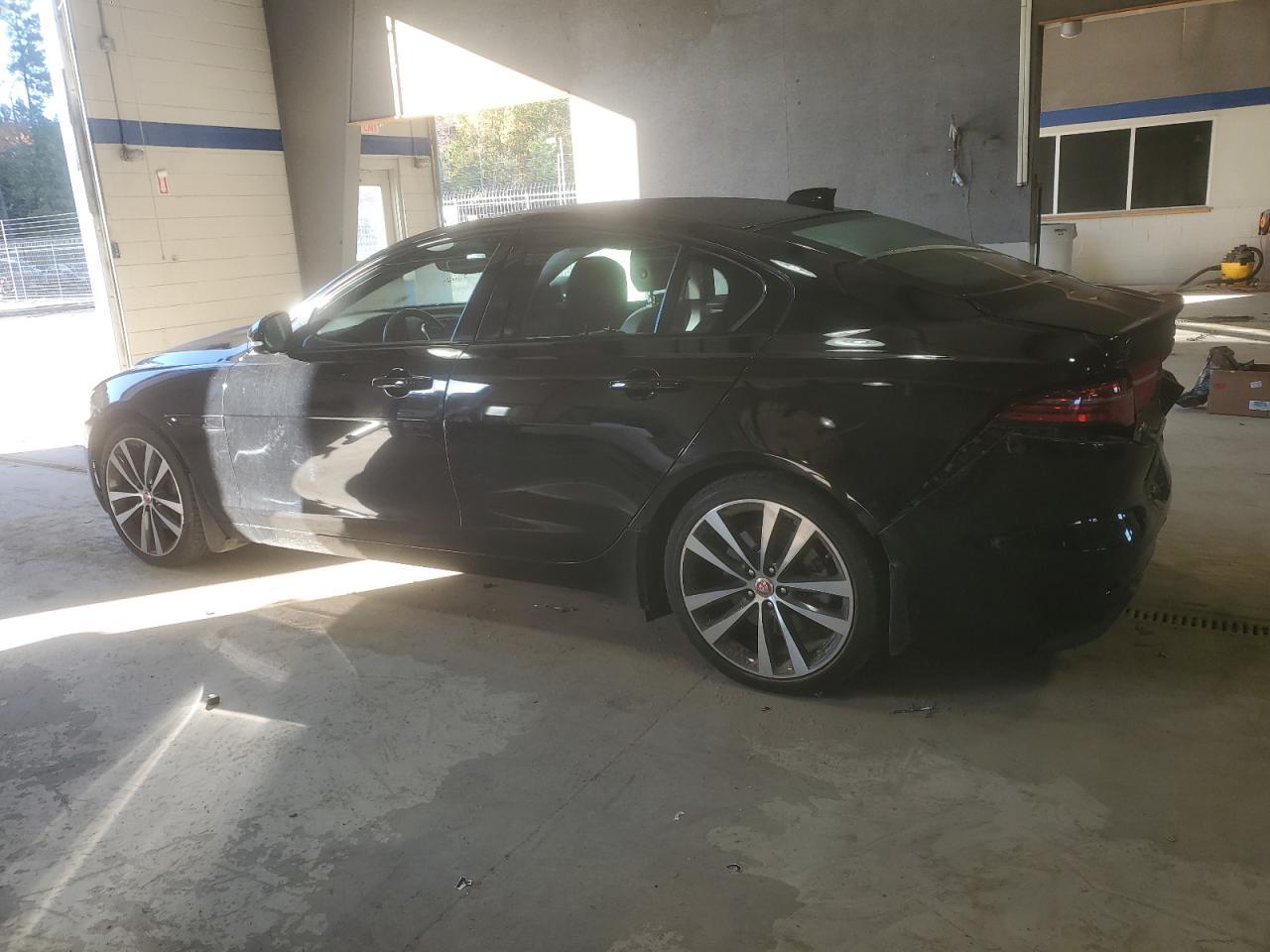 2020 JAGUAR XE