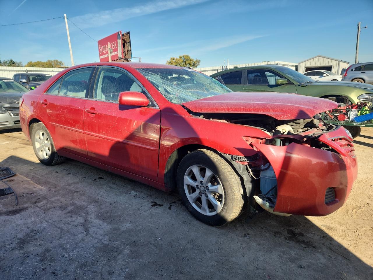 2011 TOYOTA CAMRY