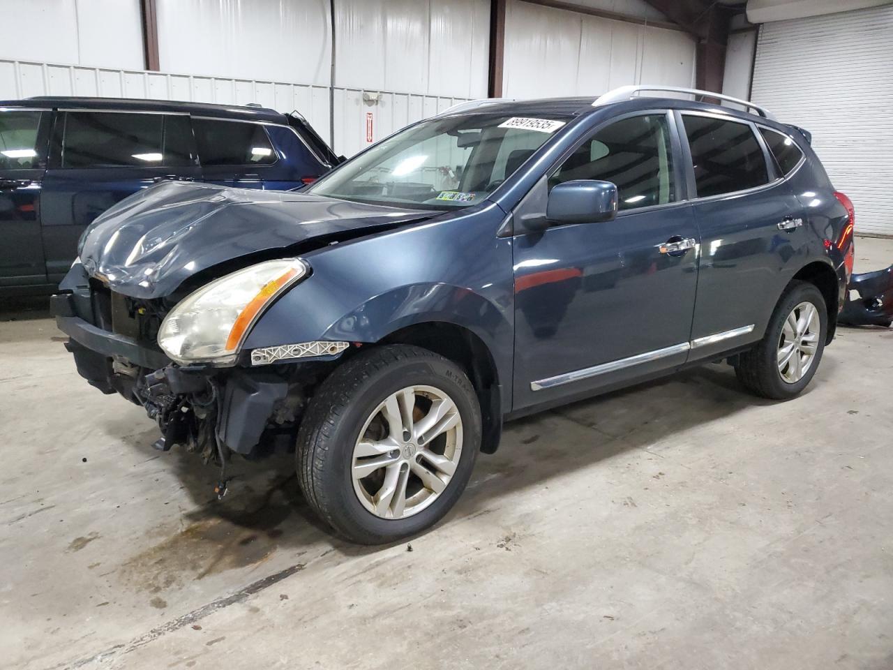 2013 NISSAN ROGUE
