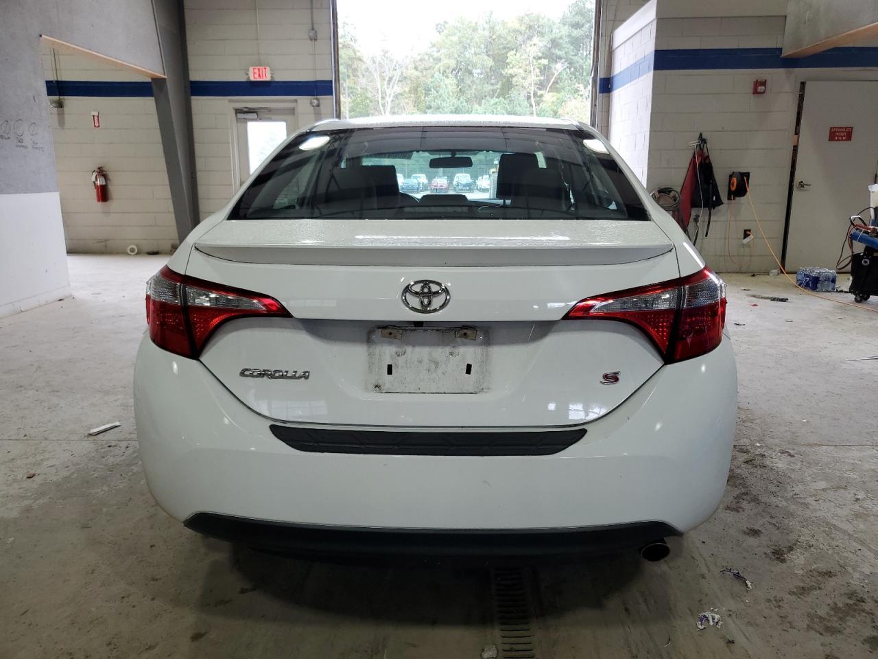 2016 TOYOTA COROLLA