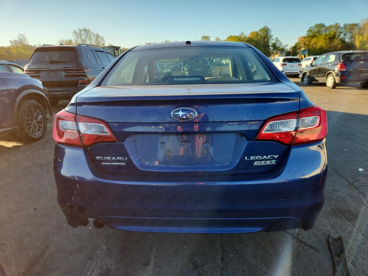 2015 SUBARU Legacy