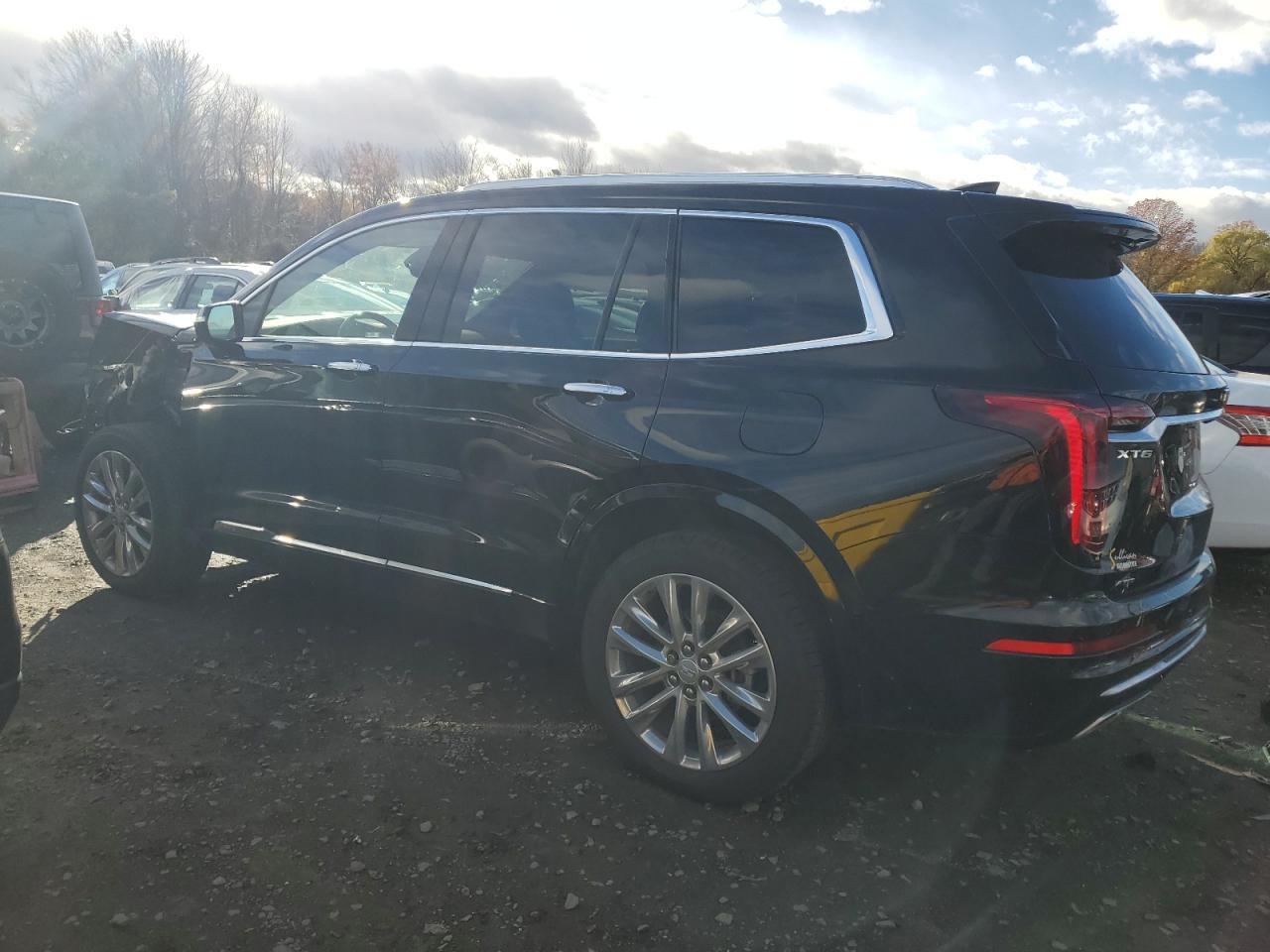 2023 CADILLAC XT6