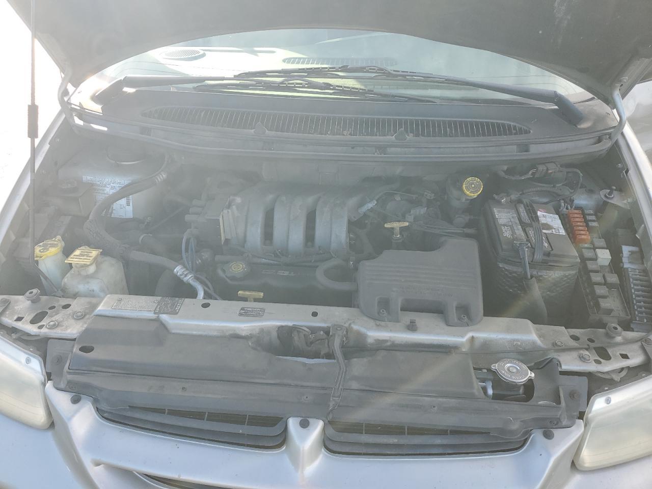 1996 DODGE GRAND CARAVAN