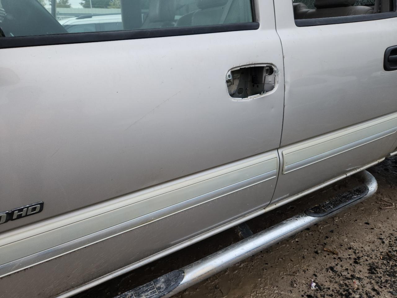 2004 CHEVROLET Silverado 2500