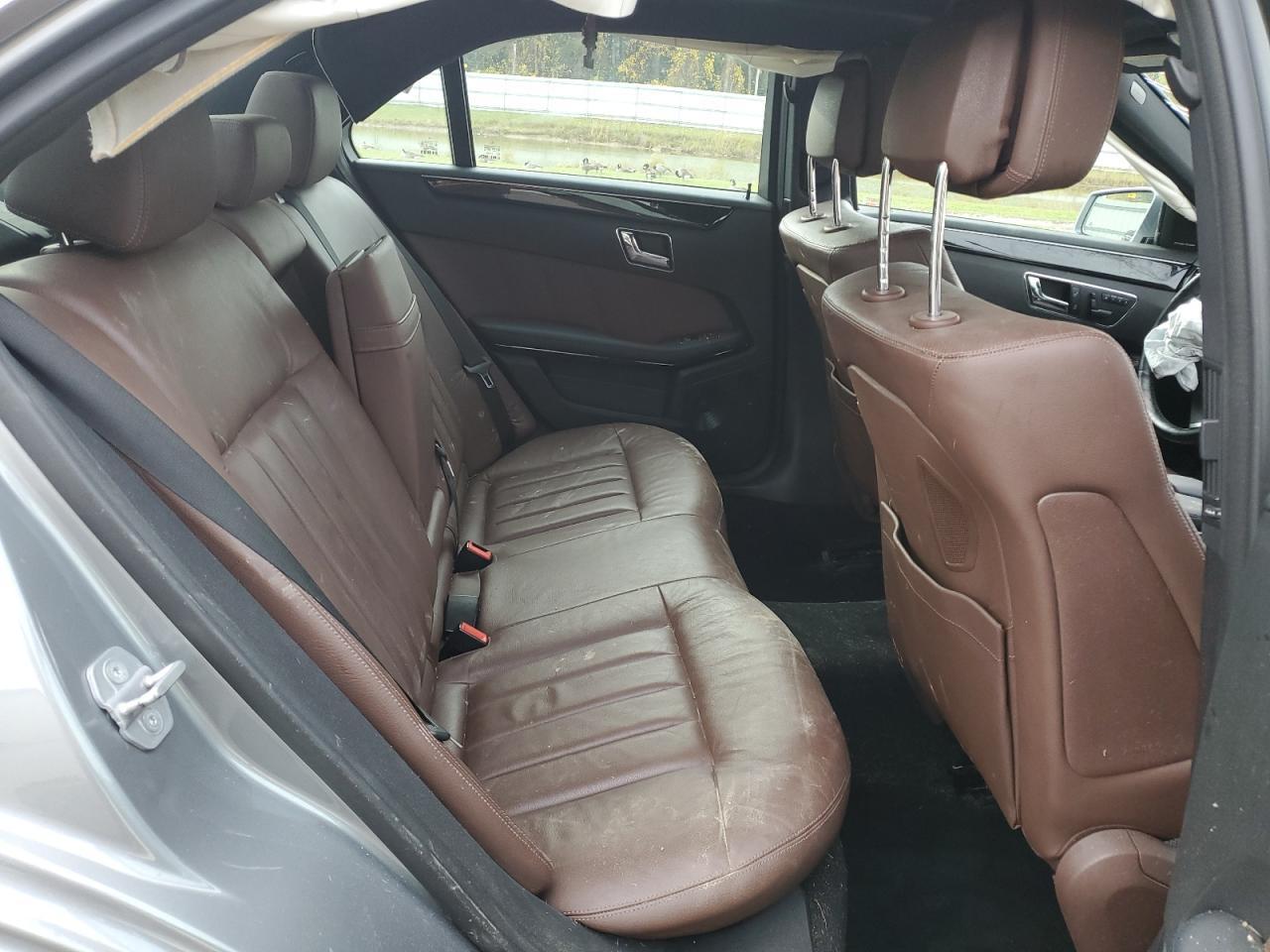 2010 MERCEDES-BENZ E-Class