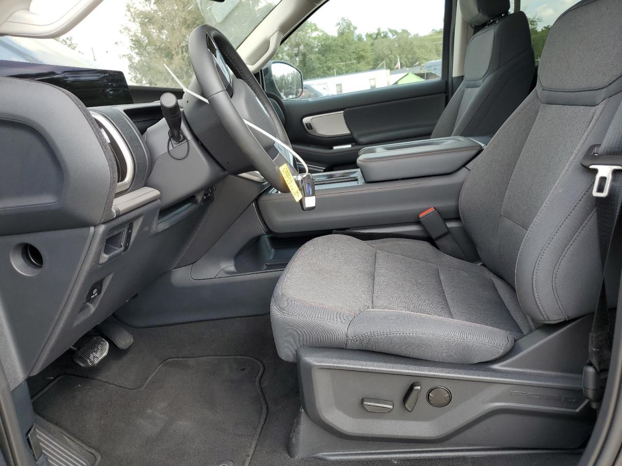 2025 FORD Expedition