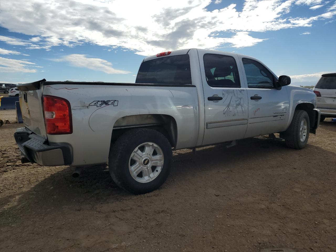 2011 CHEVROLET Silverado
