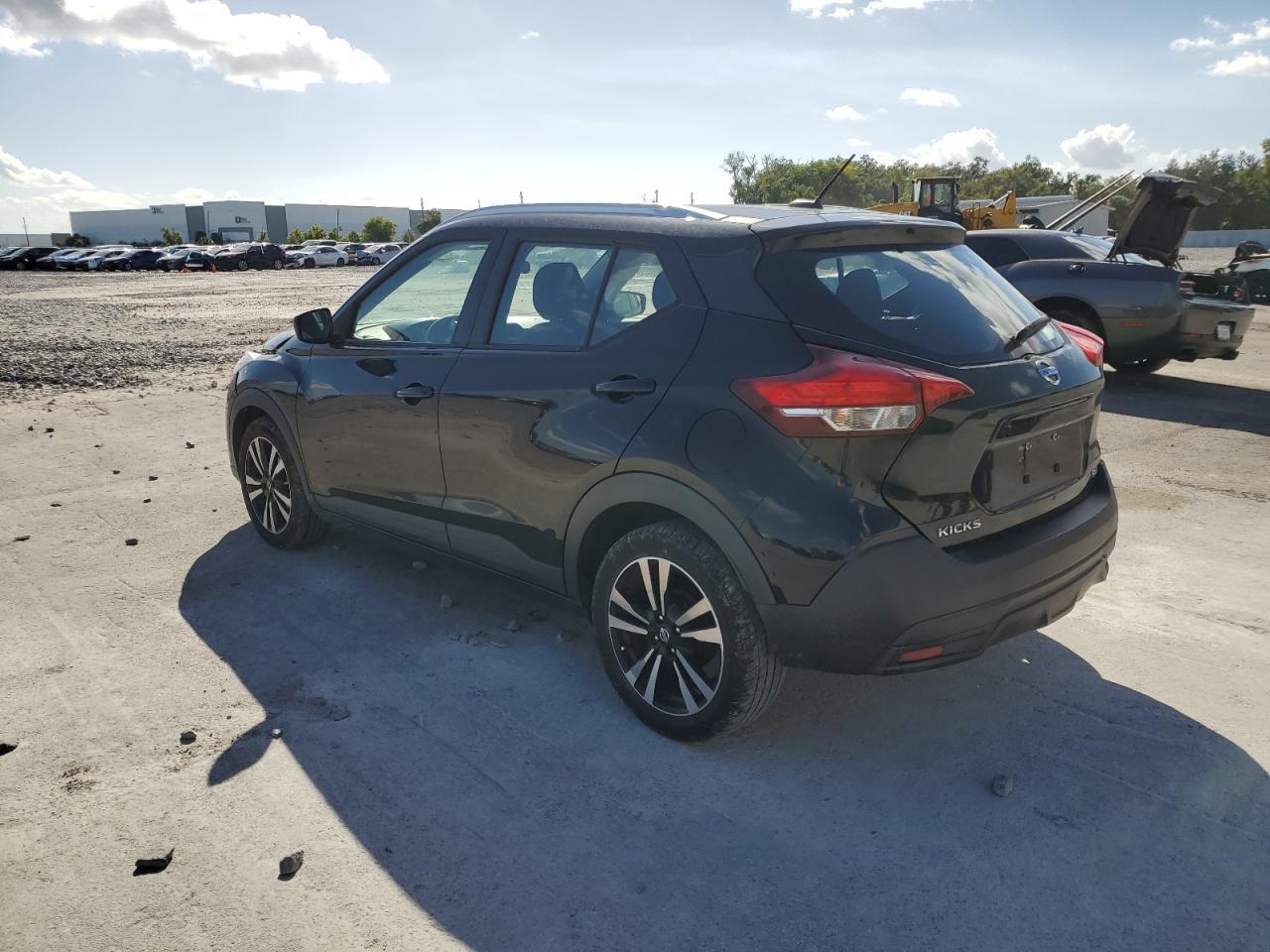 2019 NISSAN KICKS