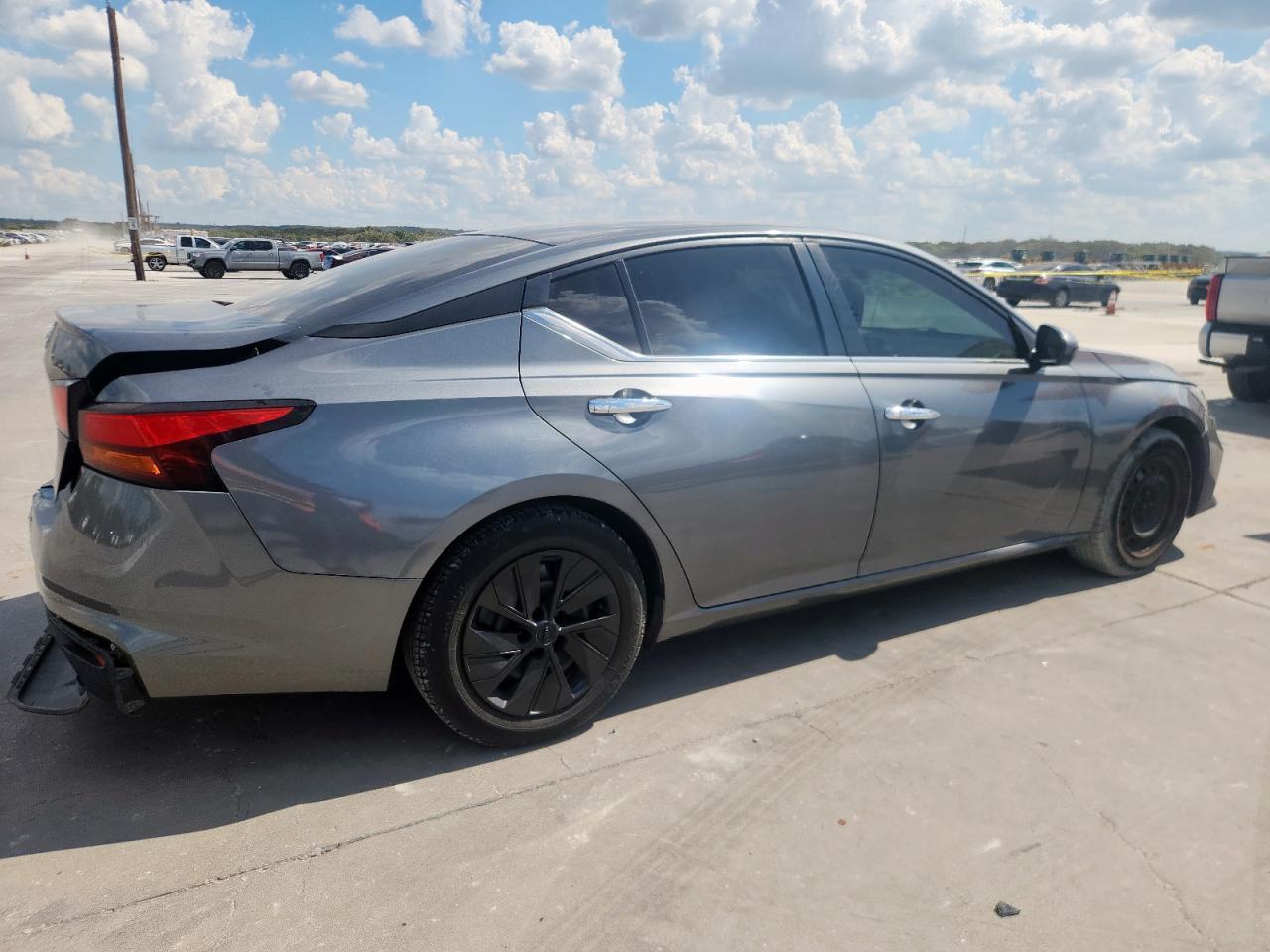 2021 NISSAN ALTIMA