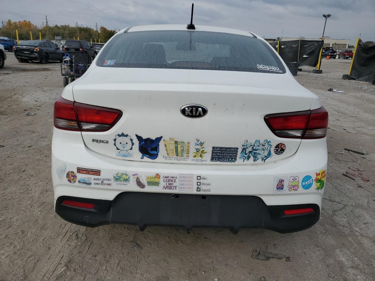 2018 KIA RIO