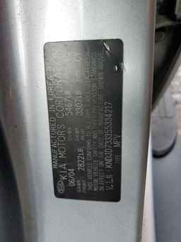 2005 KIA SORENTO