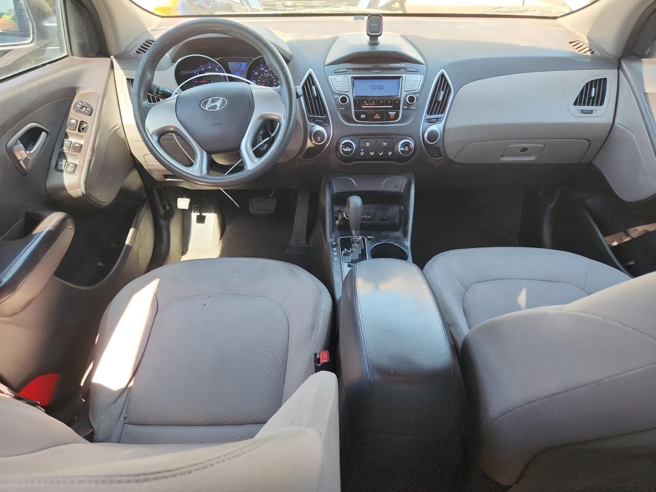 2012 HYUNDAI TUCSON