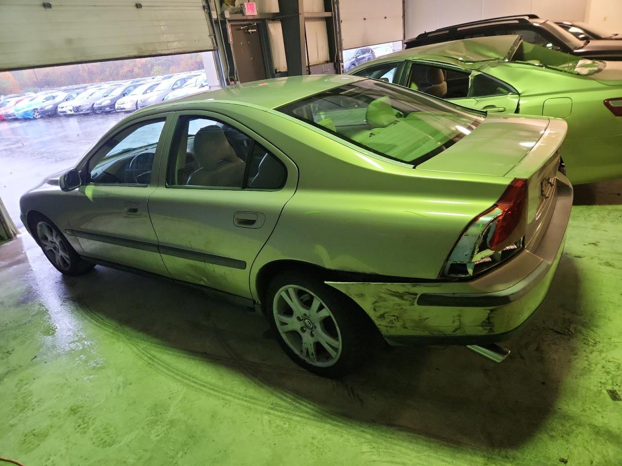 2003 VOLVO S60