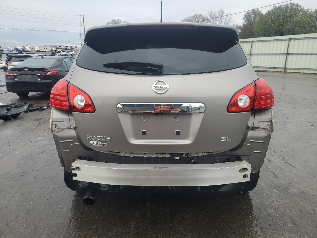 2011 NISSAN ROGUE