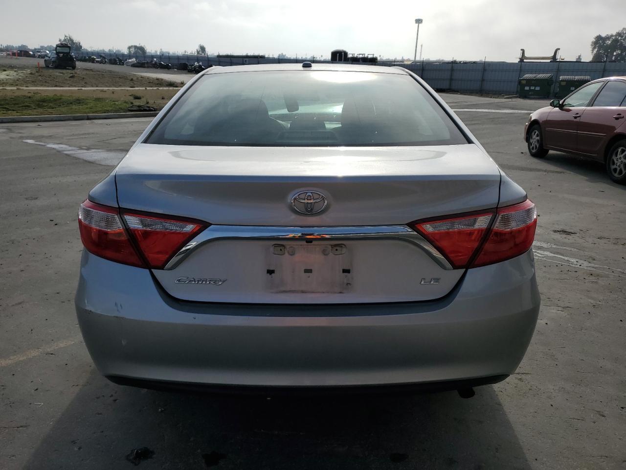 2016 TOYOTA CAMRY
