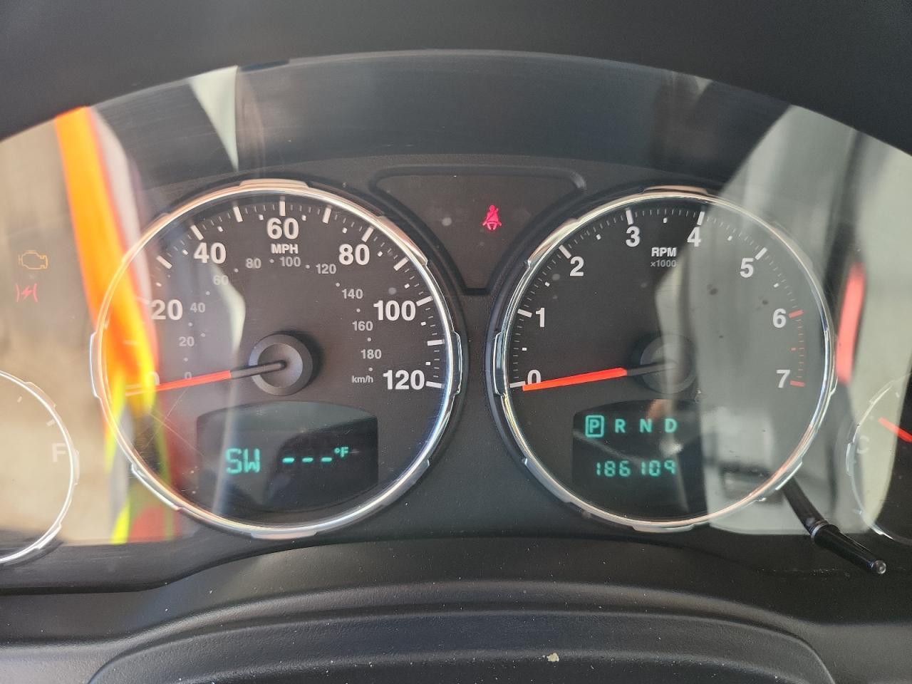 2010 JEEP Liberty