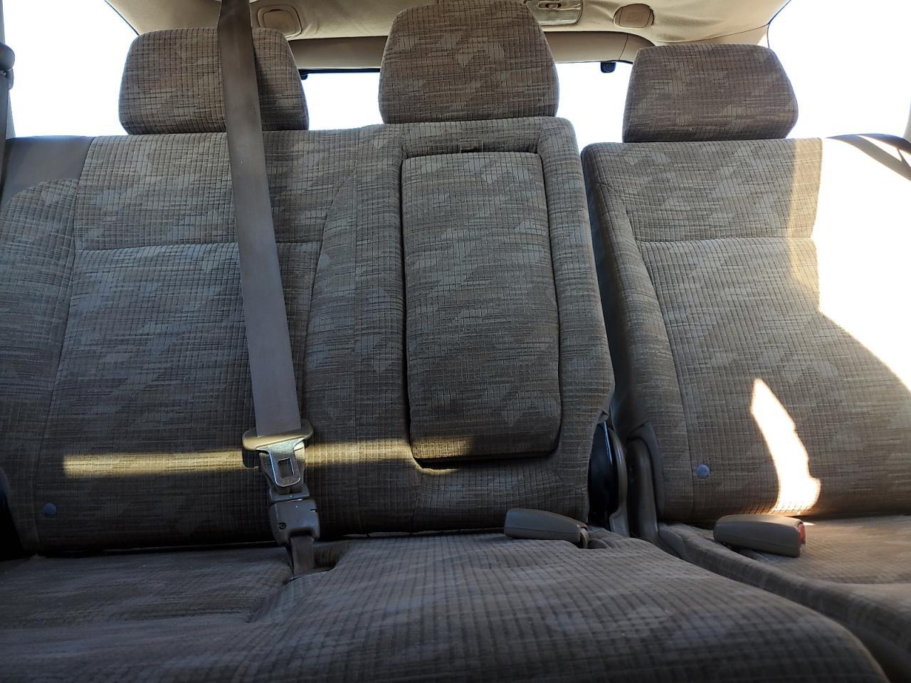 2004 HONDA CR-V