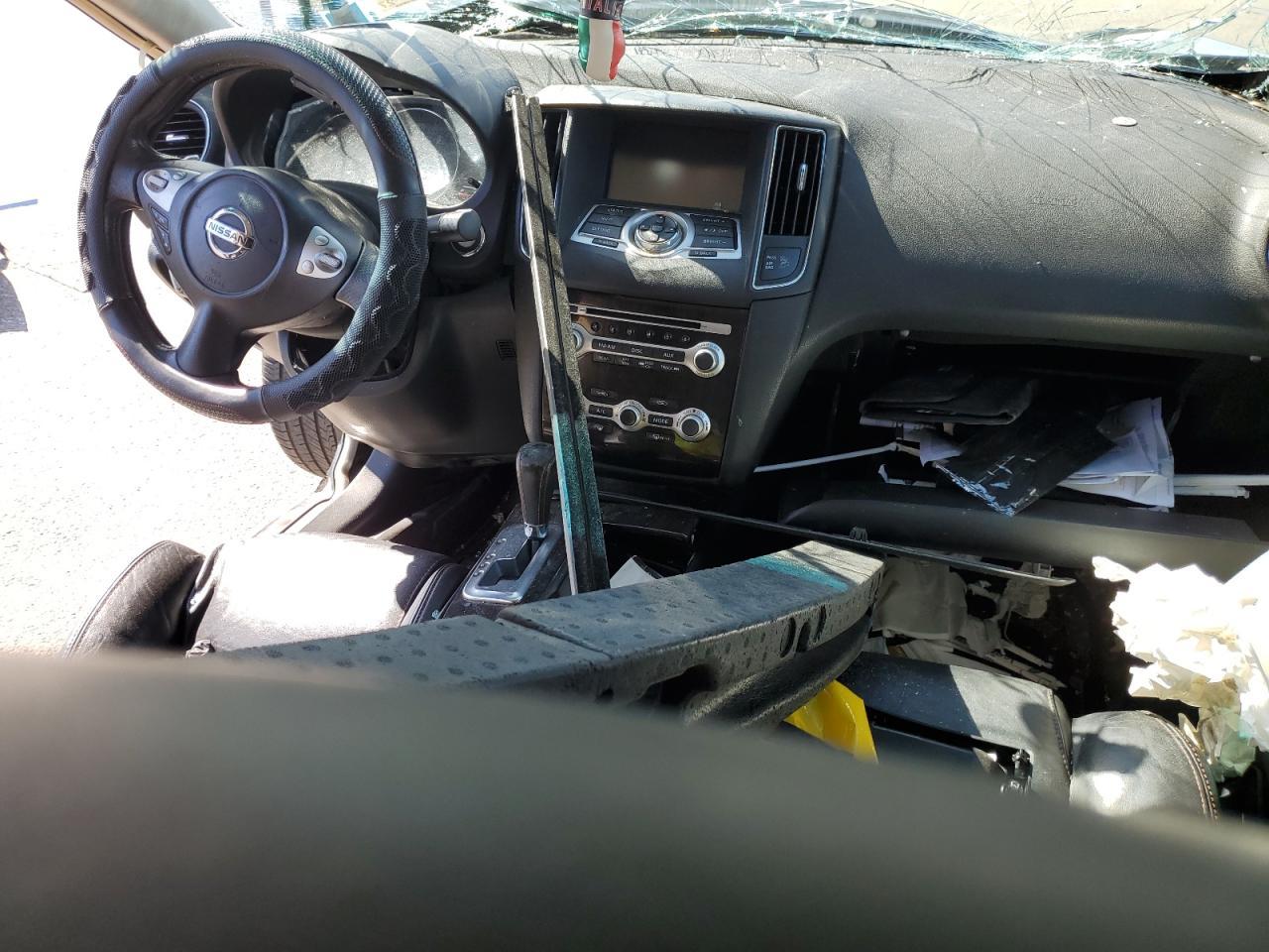 2014 NISSAN Maxima