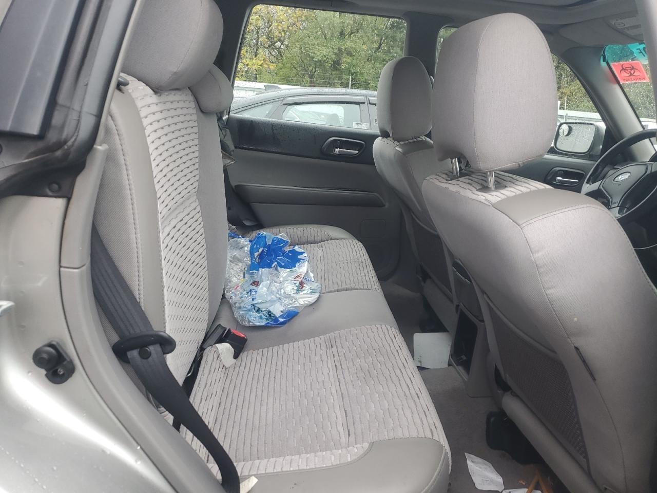 2005 SUBARU FORESTER