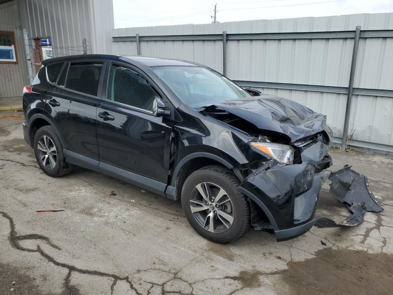 2016 TOYOTA RAV4