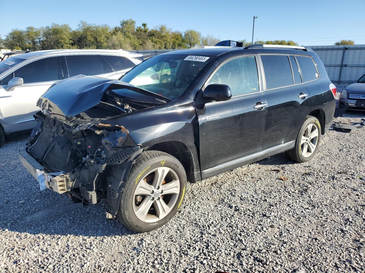 2013 TOYOTA HIGHLANDER