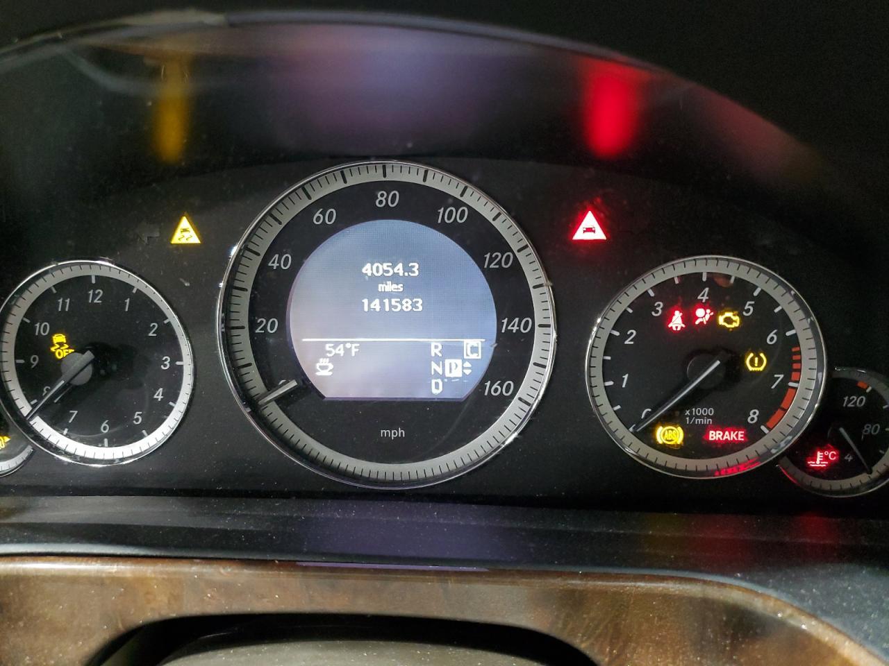 2010 MERCEDES-BENZ E-Class
