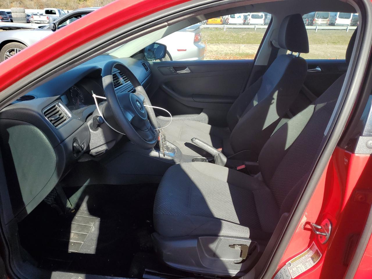 2013 VOLKSWAGEN JETTA