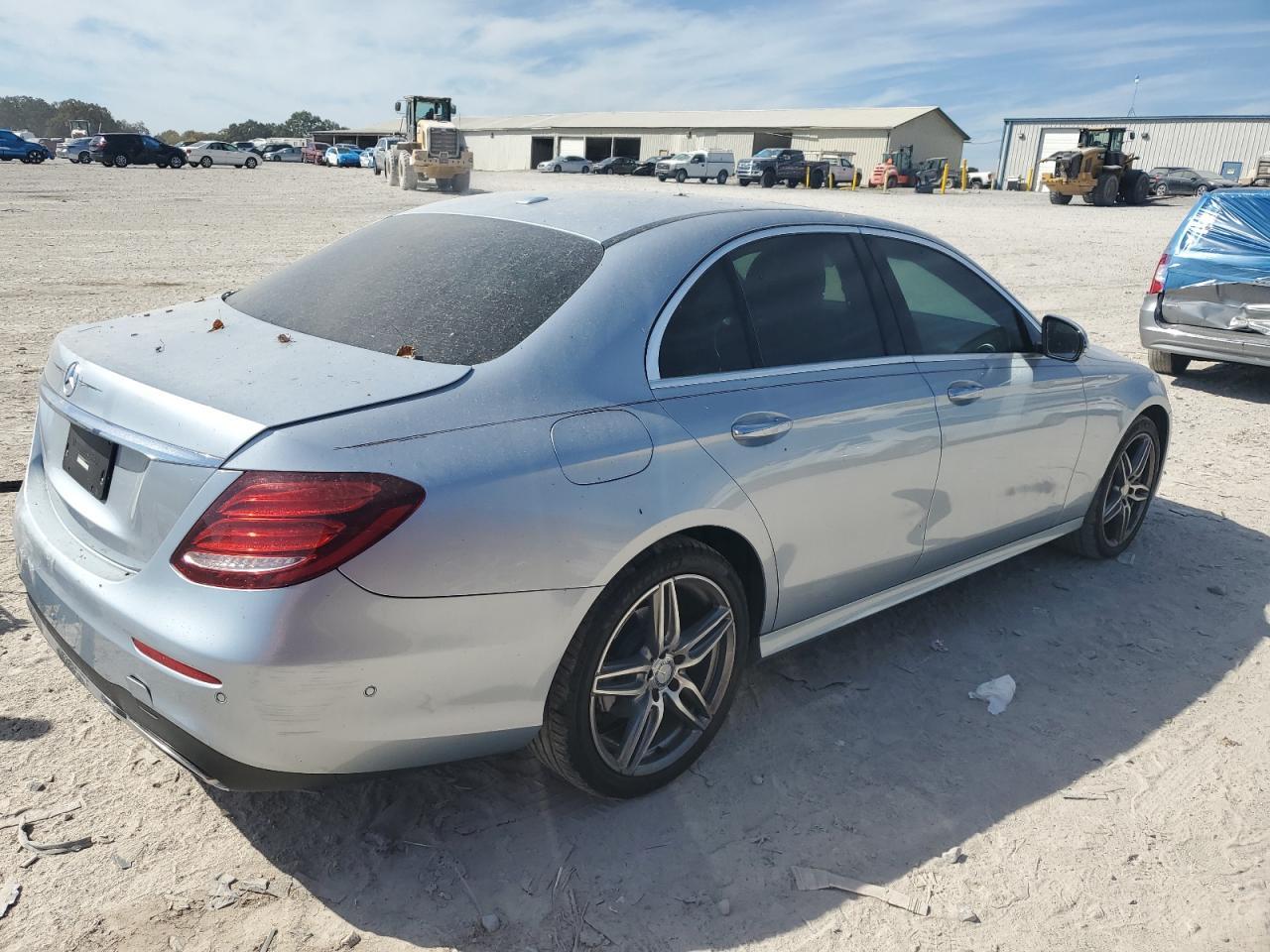 2017 MERCEDES-BENZ E-Class