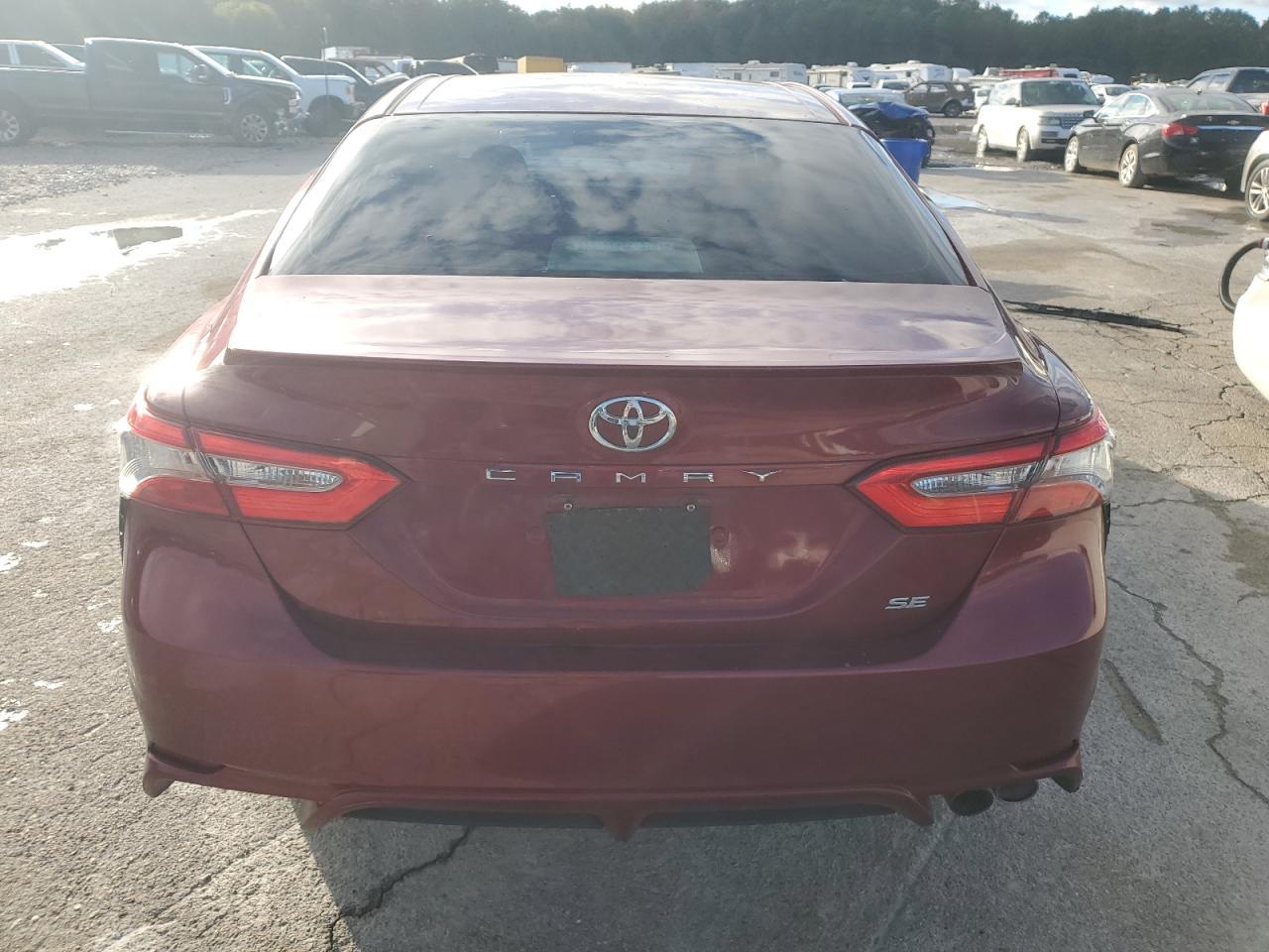 2018 TOYOTA CAMRY