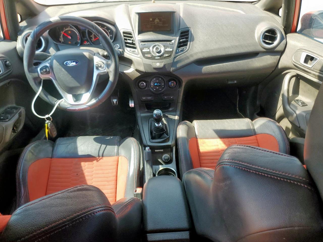2014 FORD Fiesta