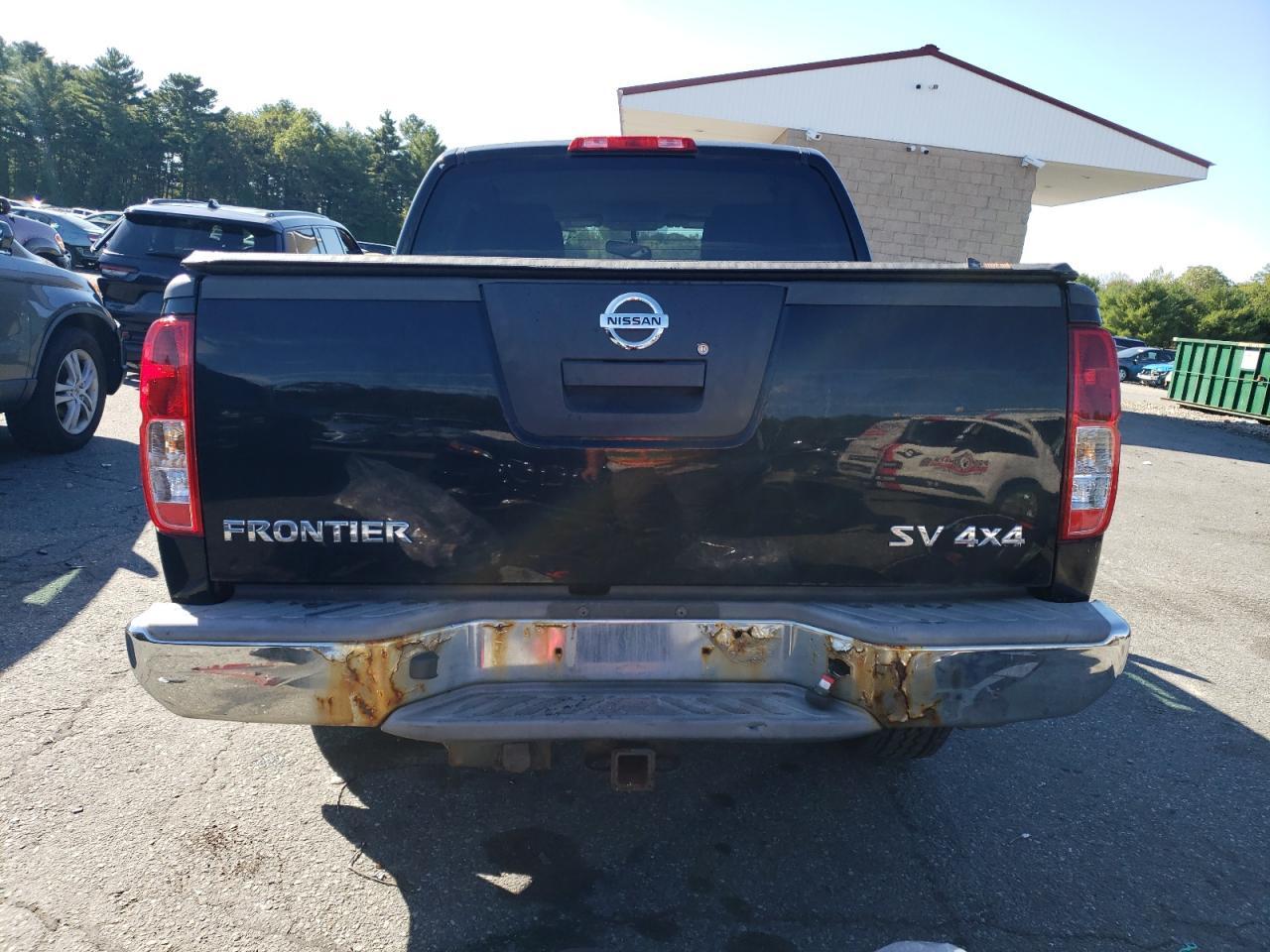 2011 NISSAN Frontier