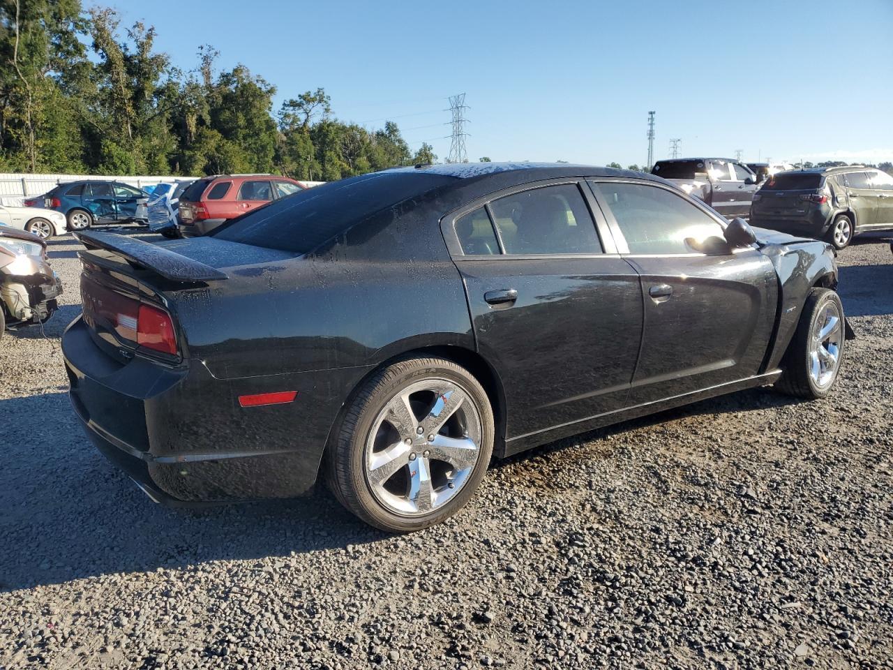 2013 DODGE CHARGER