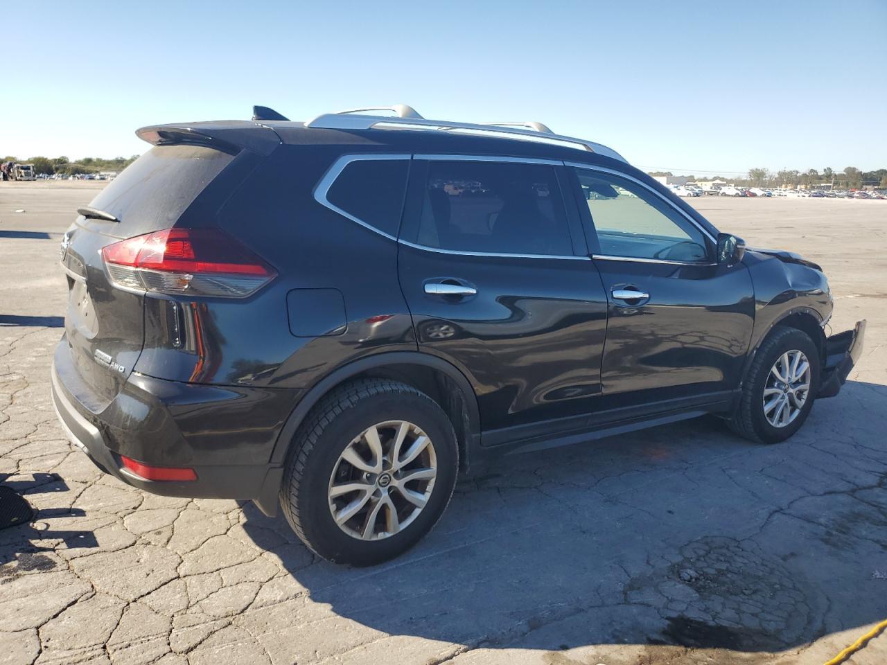 2019 NISSAN ROGUE