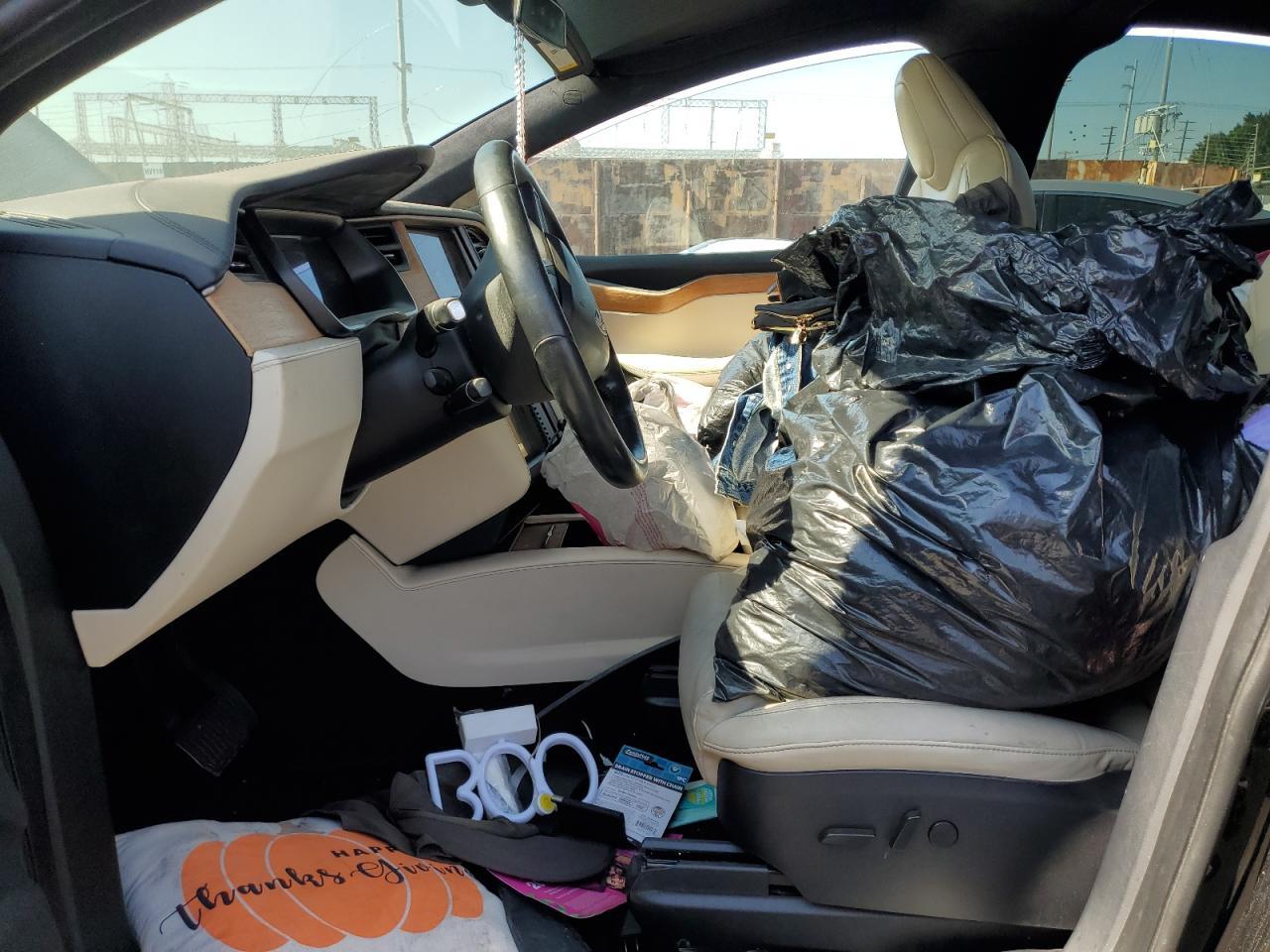 2021 TESLA MODEL X