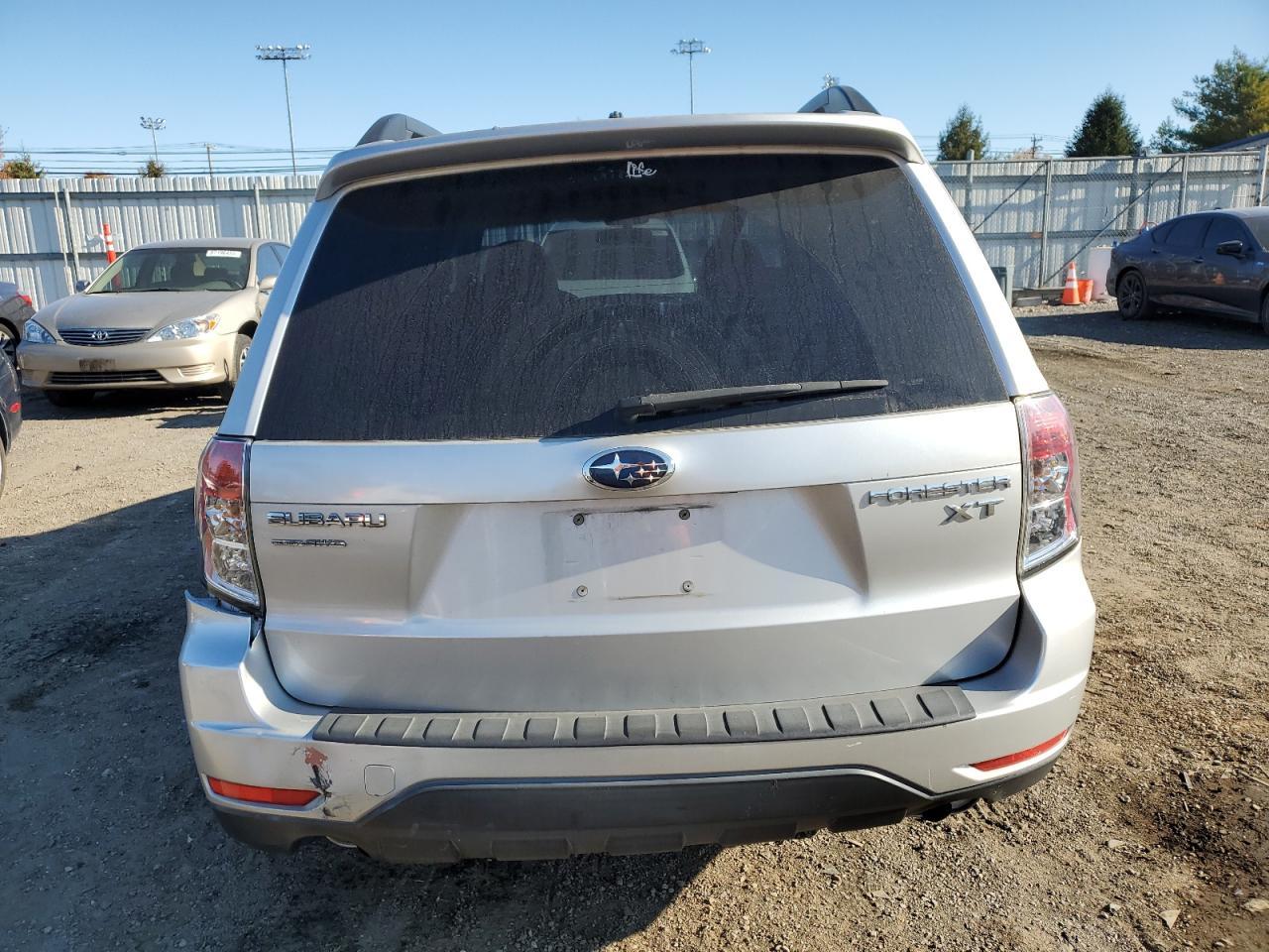 2010 SUBARU FORESTER