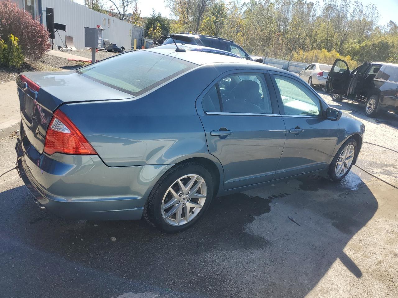 2012 FORD FUSION
