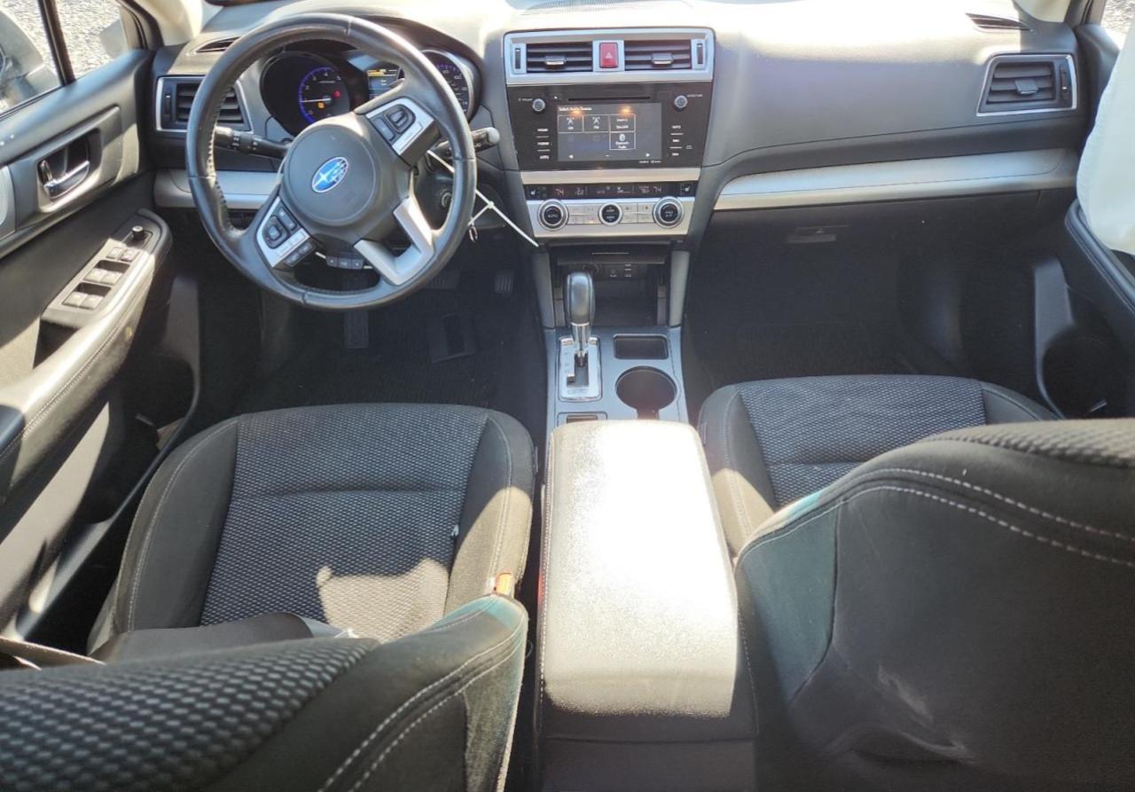 2017 SUBARU Outback