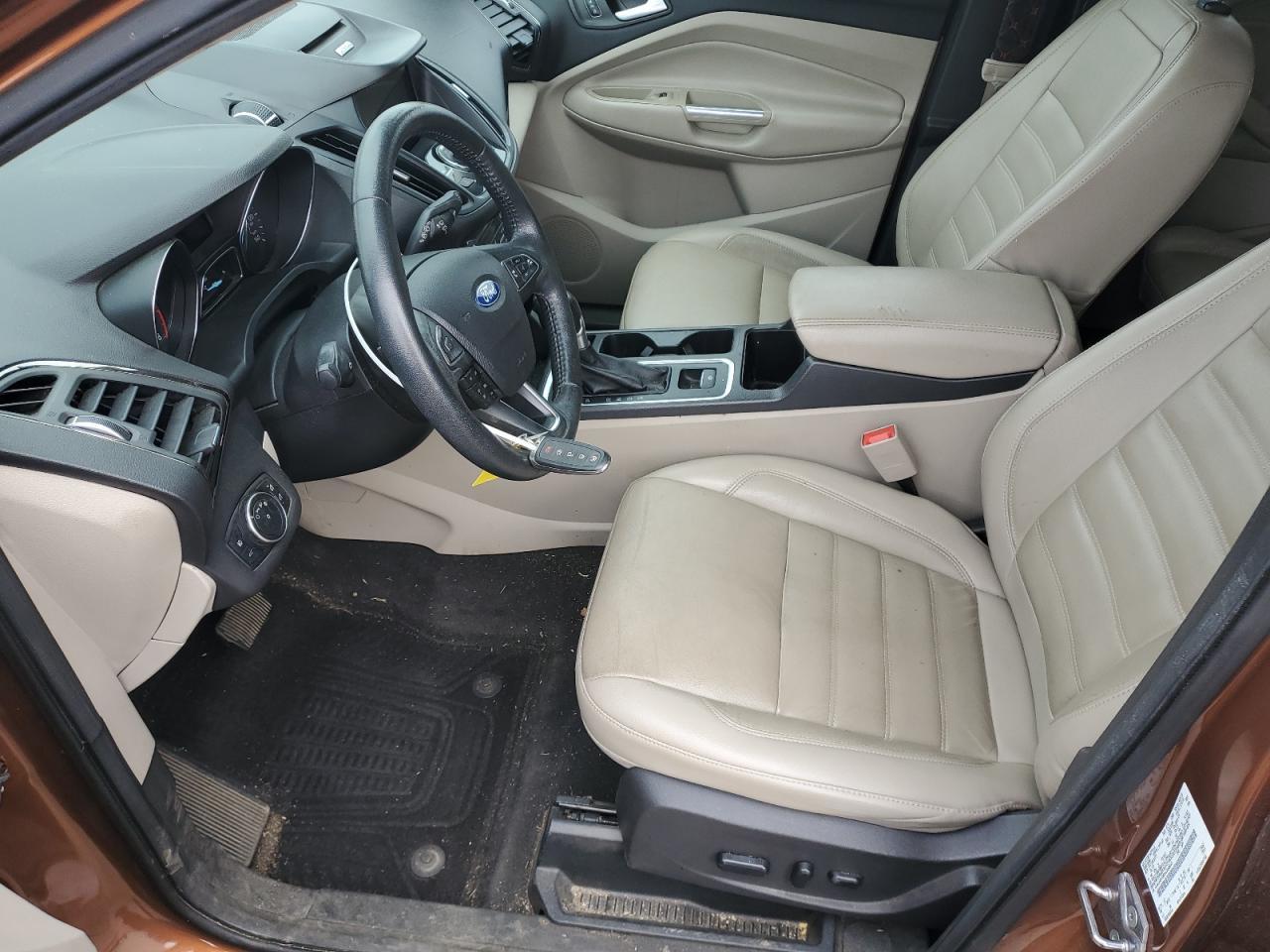 2017 FORD ESCAPE