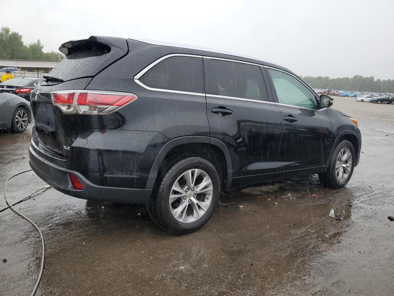 2015 TOYOTA HIGHLANDER