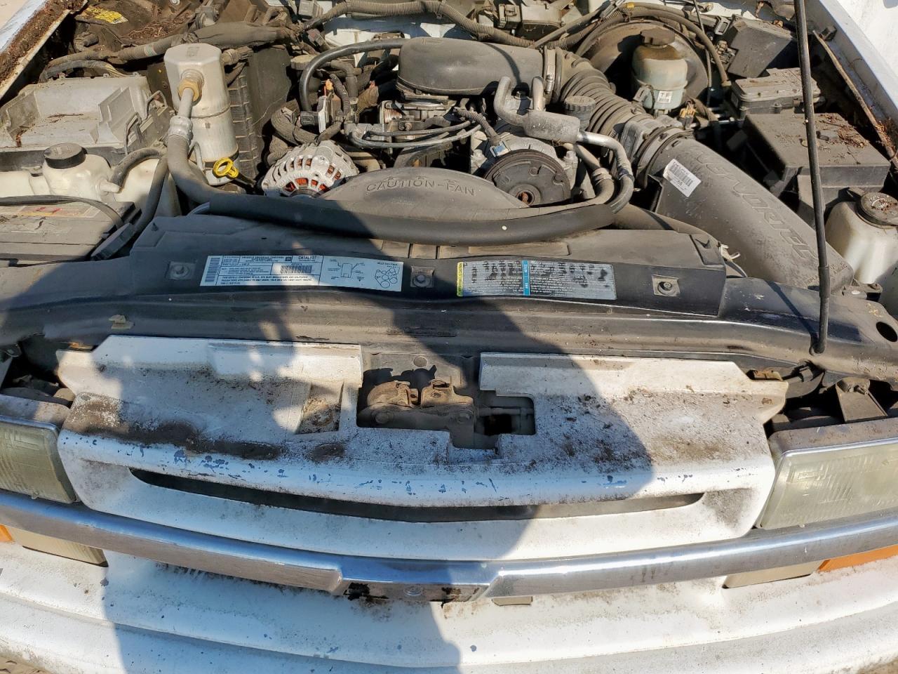 2002 CHEVROLET BLAZER