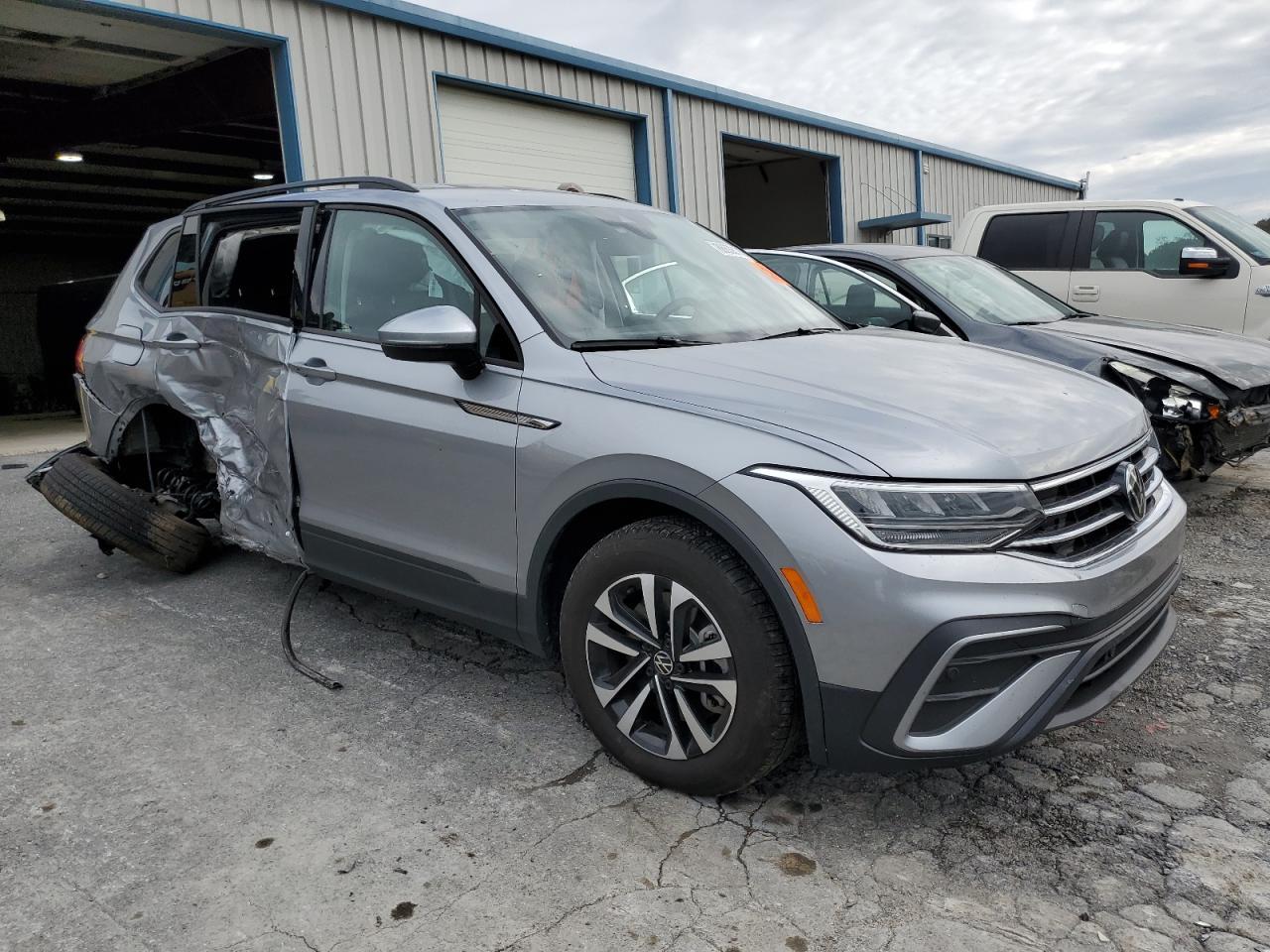 2024 VOLKSWAGEN TIGUAN