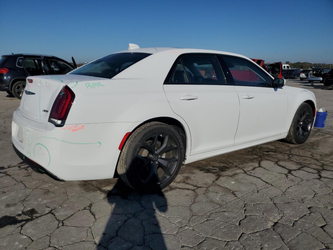 2022 CHRYSLER 300