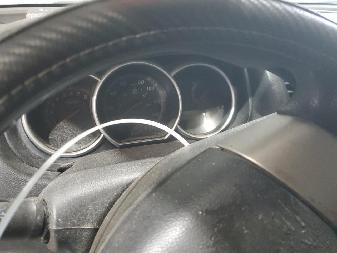 2010 NISSAN VERSA