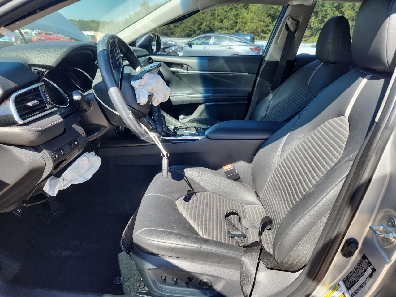 2018 TOYOTA CAMRY