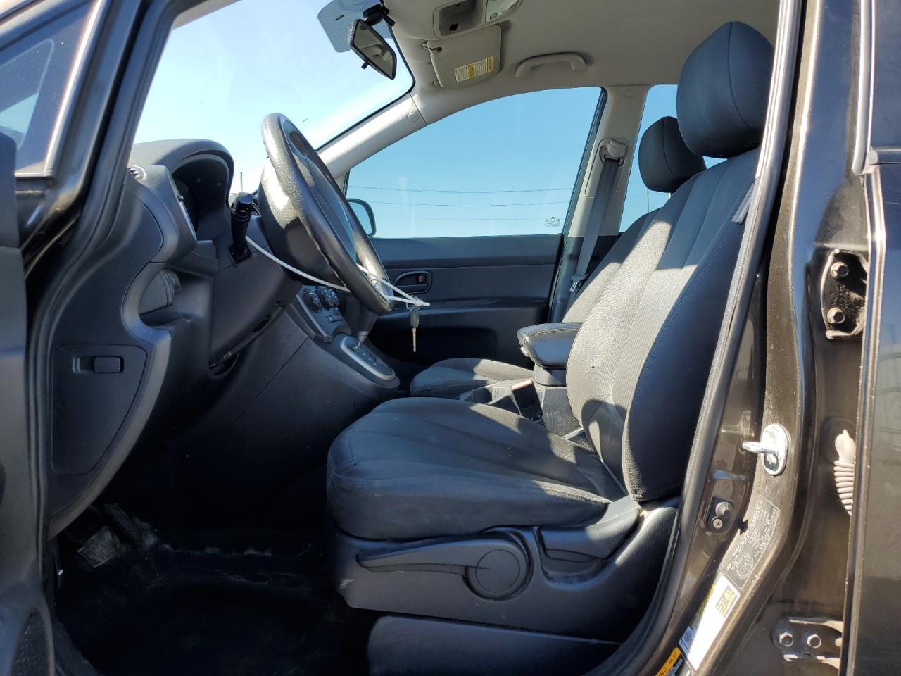 2009 KIA RONDO