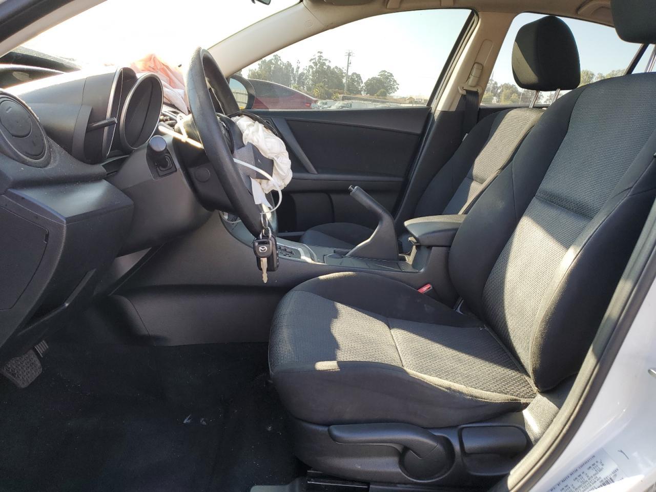 2010 MAZDA 3