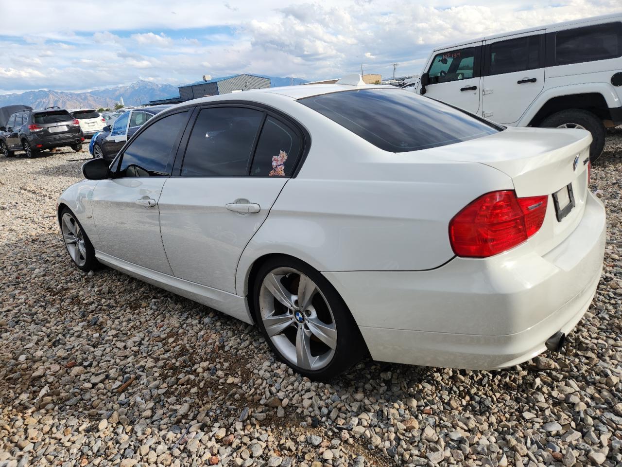 2009 BMW 3 SERIES