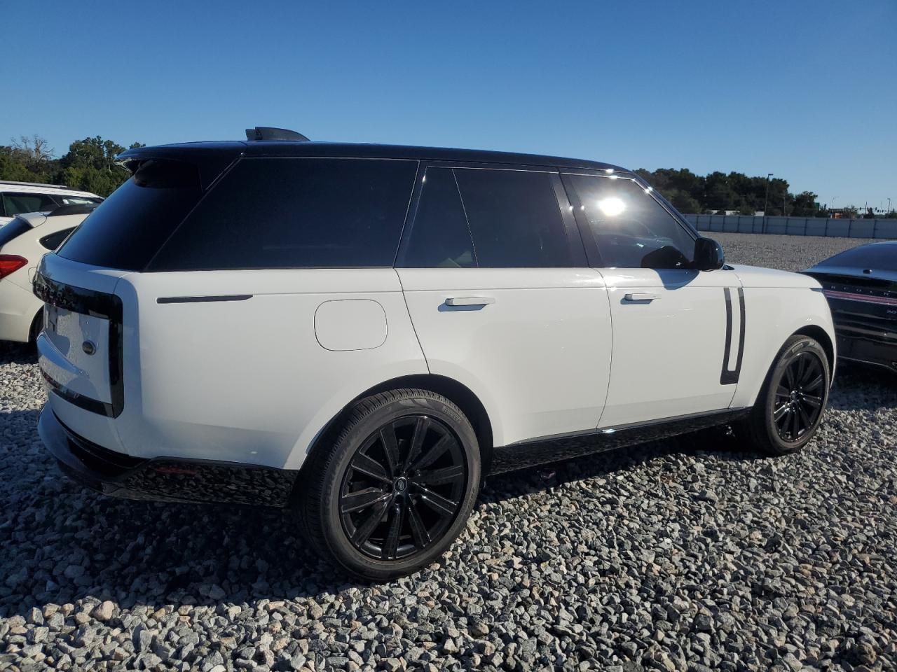 2023 LAND ROVER RANGE ROVER