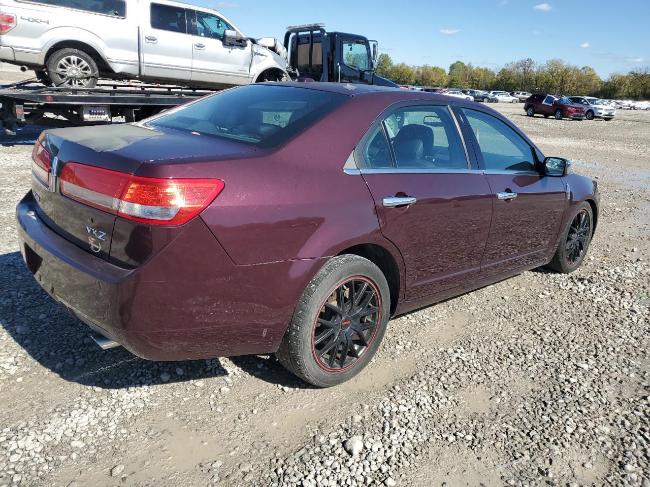 2011 LINCOLN MKZ